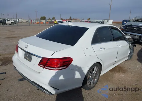 2015 Mercedes-Benz E 350 z USA, uszkodzony, nr VIN WDDHF5KB5FB101888